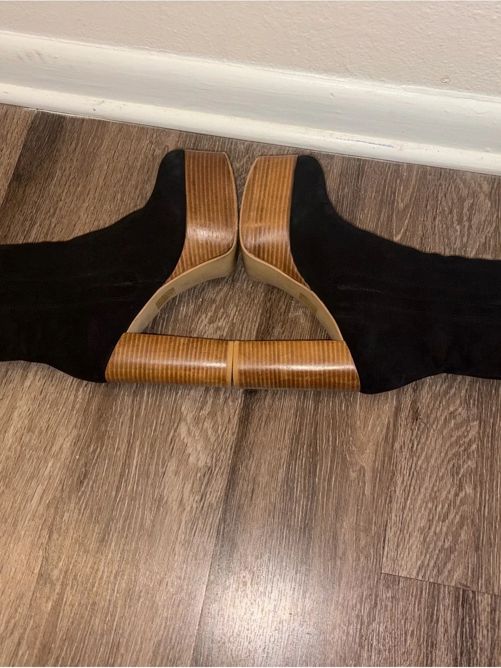 Women’s Black Suede Free People Friday Night Wood Grain Platform Boots 38 7.5-8
